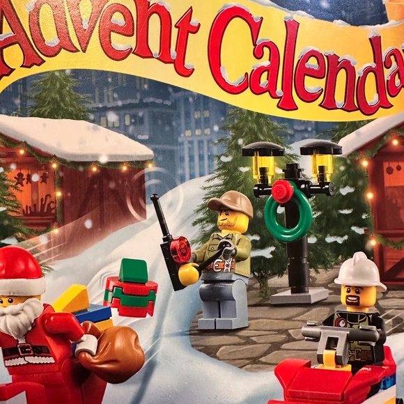 Lego City Adventure Calendar public Works set 60133 - Picture 3 of 16